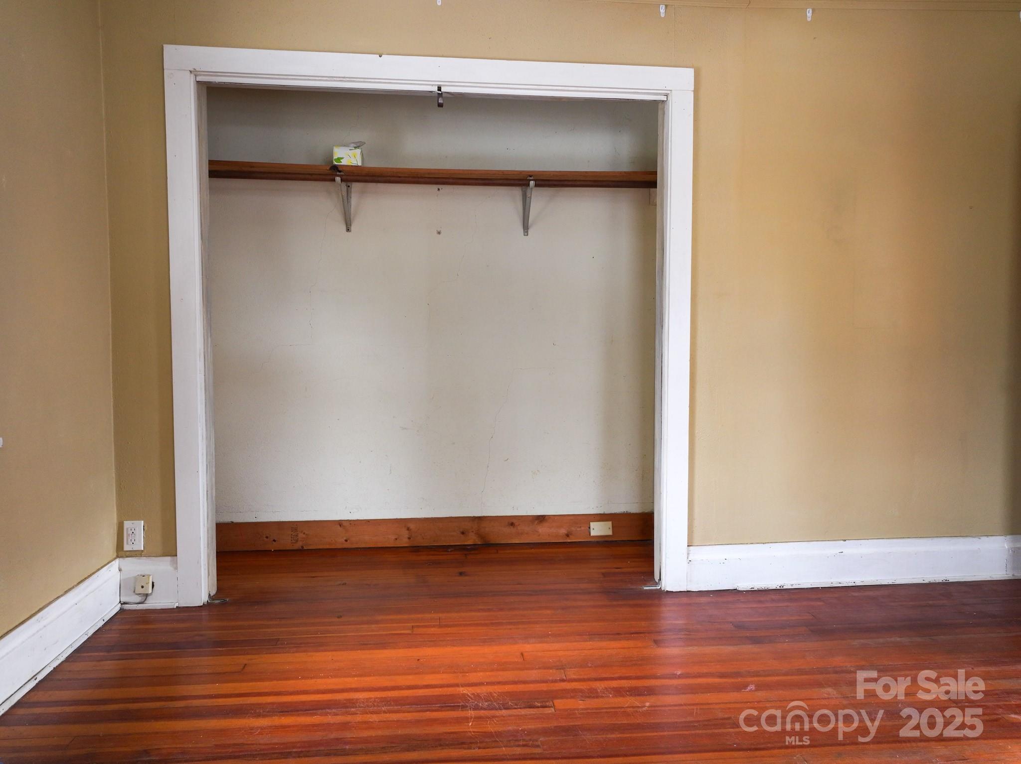 35 And 35a 1st Street Asheville NC 28803