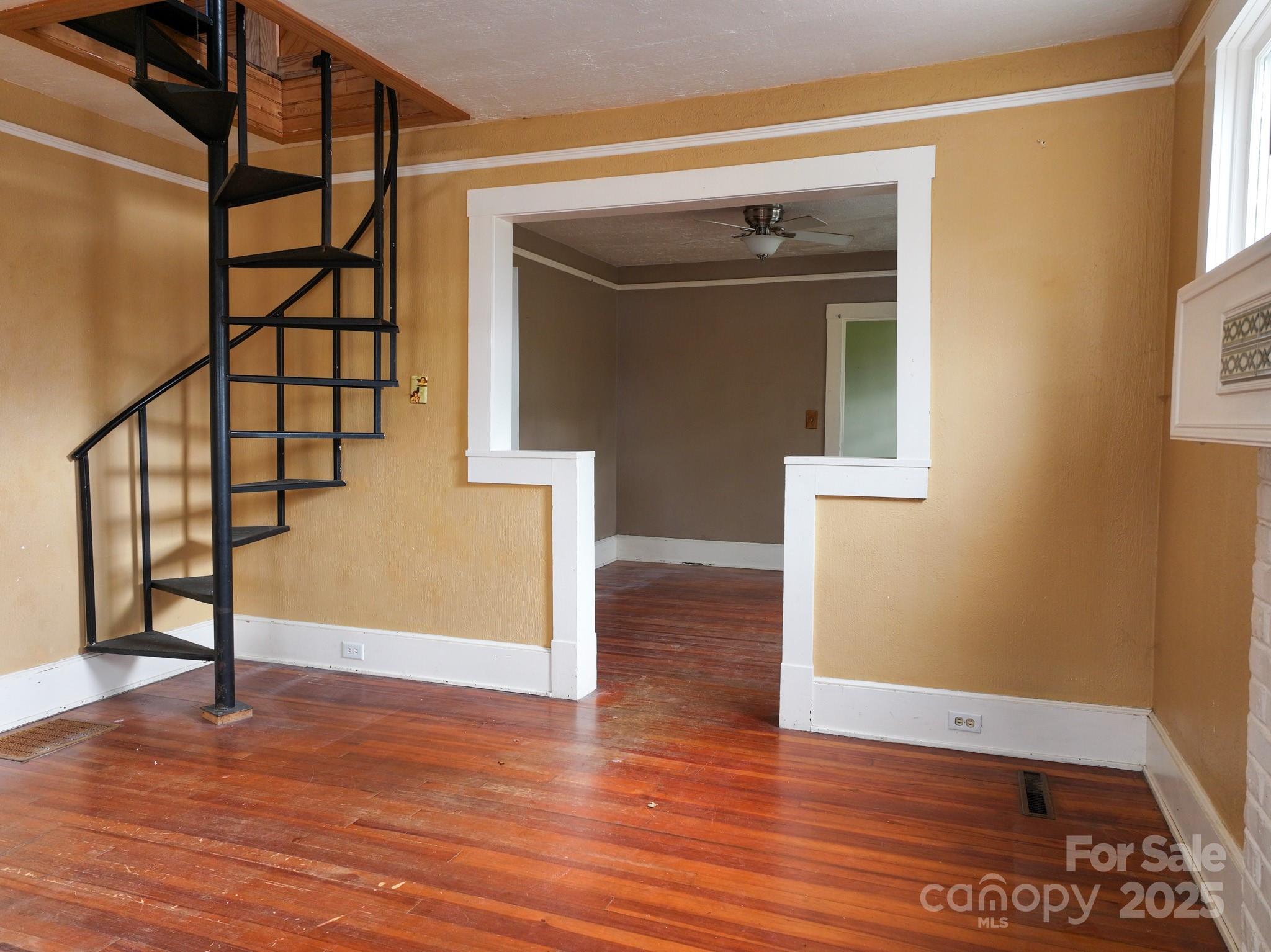 35 And 35a 1st Street Asheville NC 28803