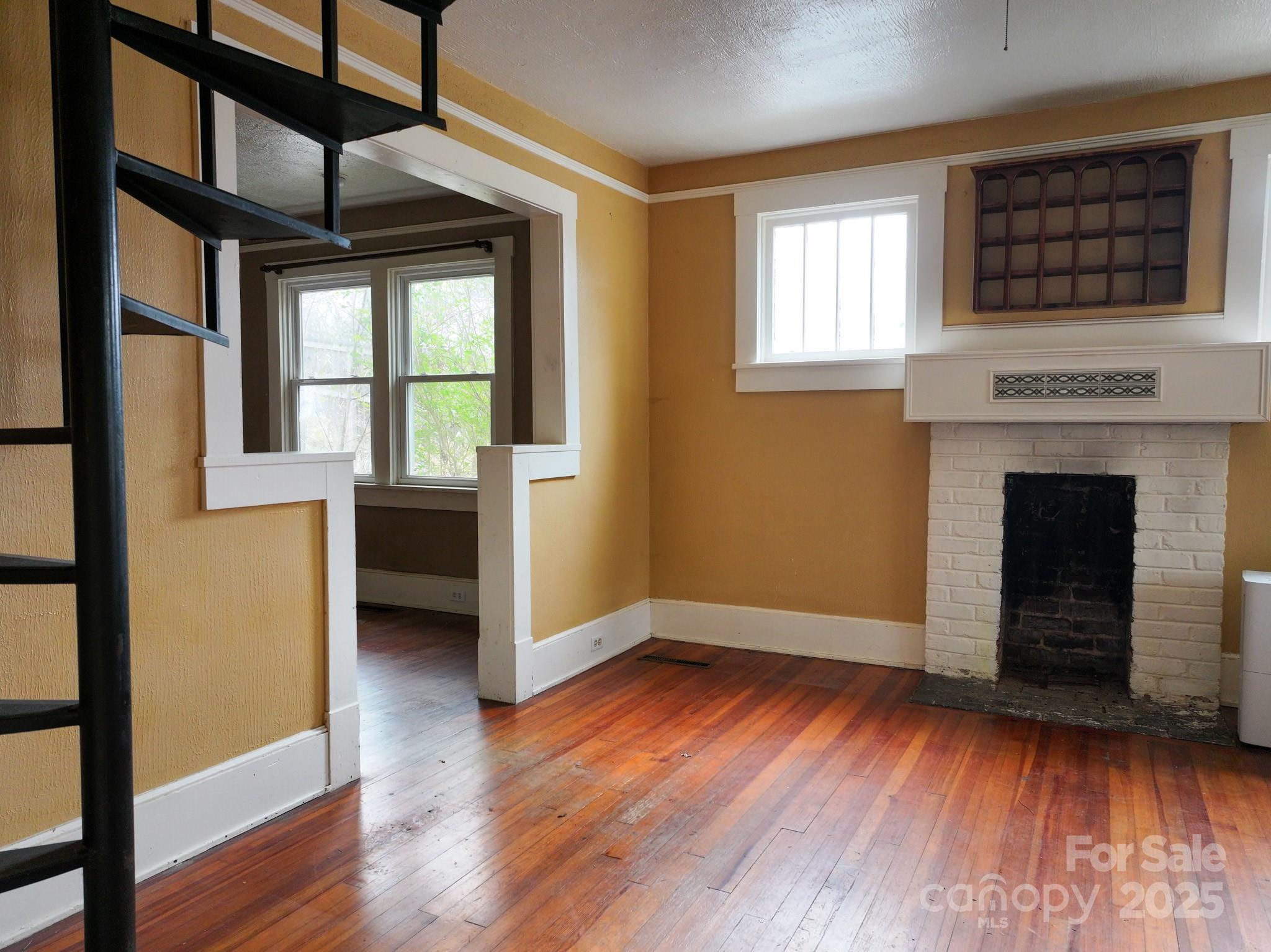 35 And 35a 1st Street Asheville NC 28803