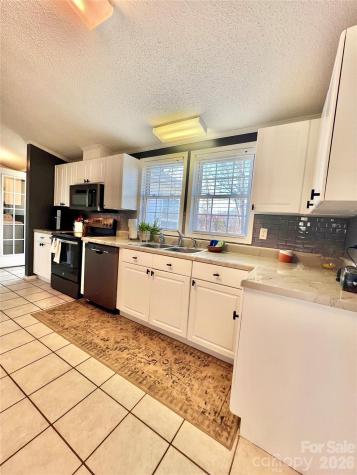 214 Heritage Circle Taylorsville NC 28681