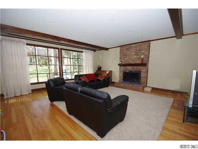 5201 Hillingdon Road Charlotte NC 28226