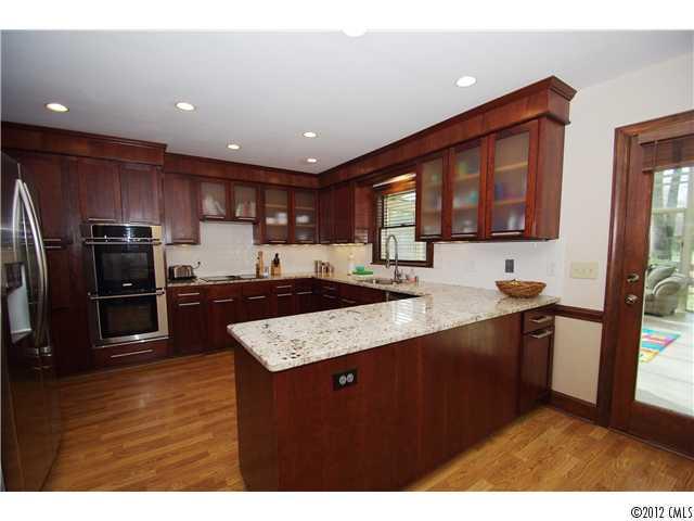 5201 Hillingdon Road Charlotte NC 28226