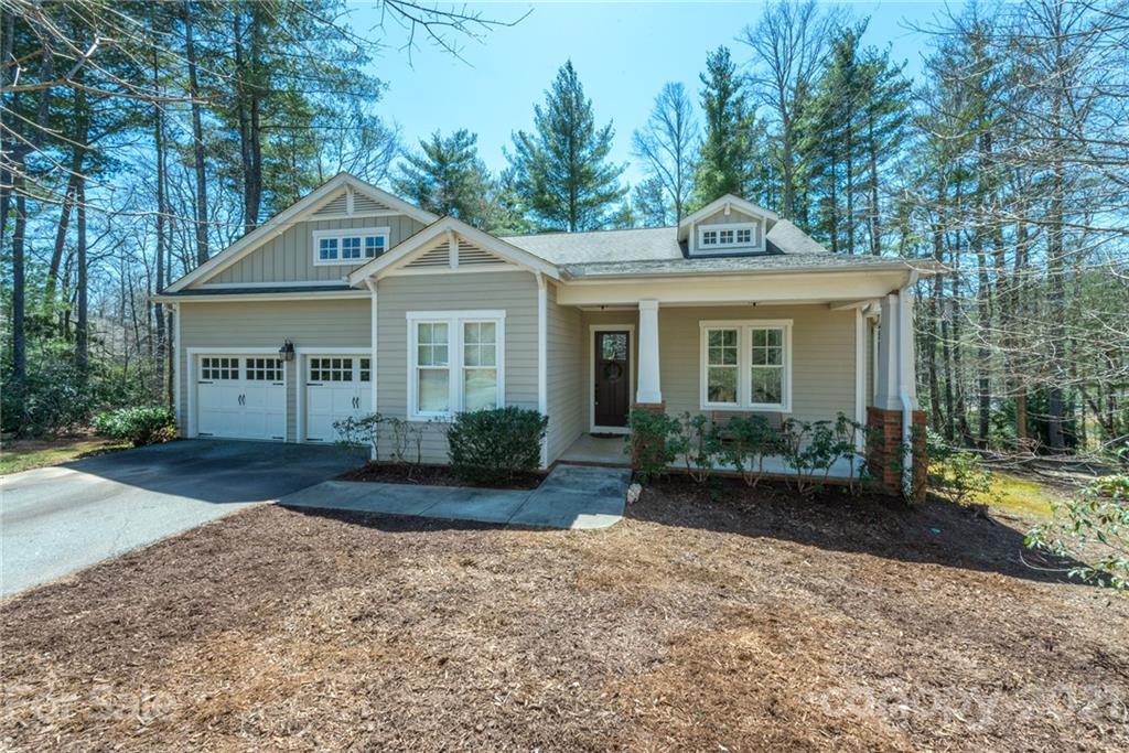 11 Pine Knot Loop Fairview NC 28730