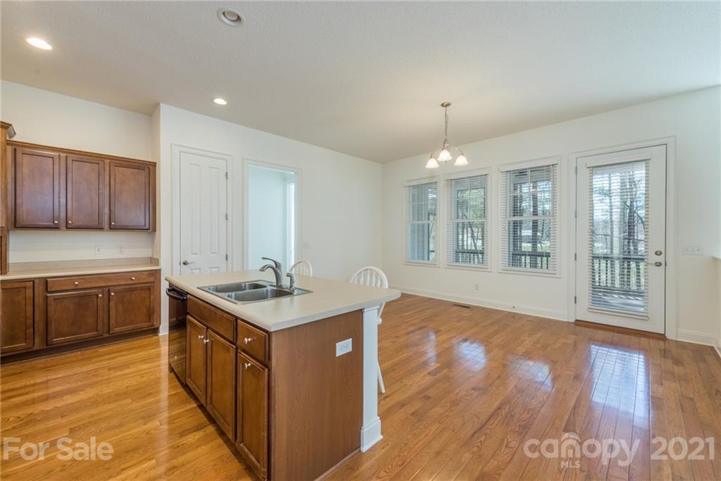11 Pine Knot Loop Fairview NC 28730