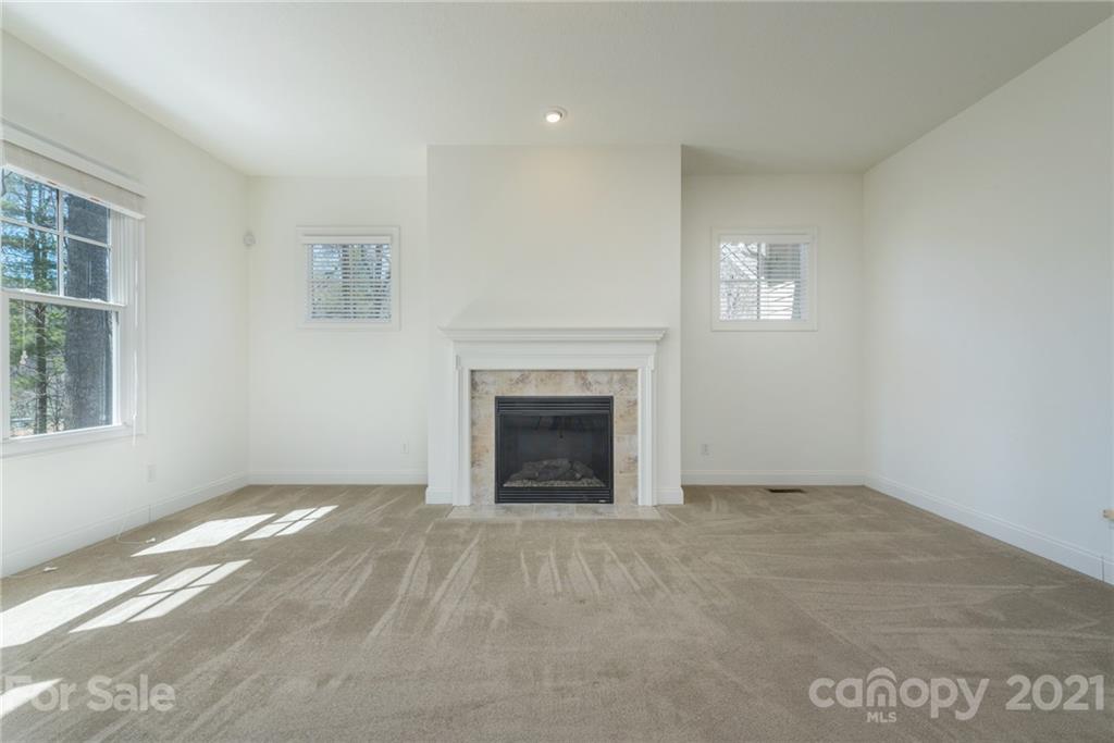 11 Pine Knot Loop Fairview NC 28730