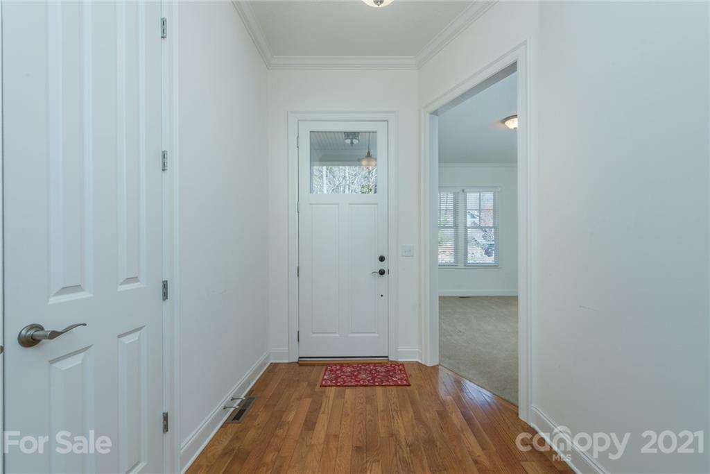 11 Pine Knot Loop Fairview NC 28730