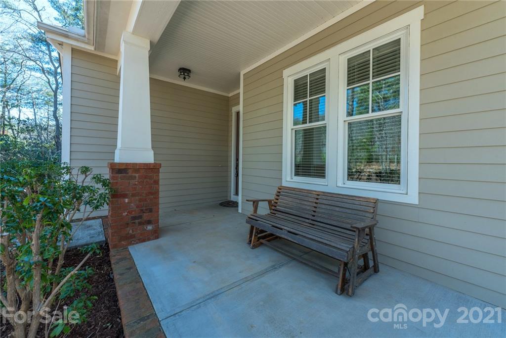 11 Pine Knot Loop Fairview NC 28730