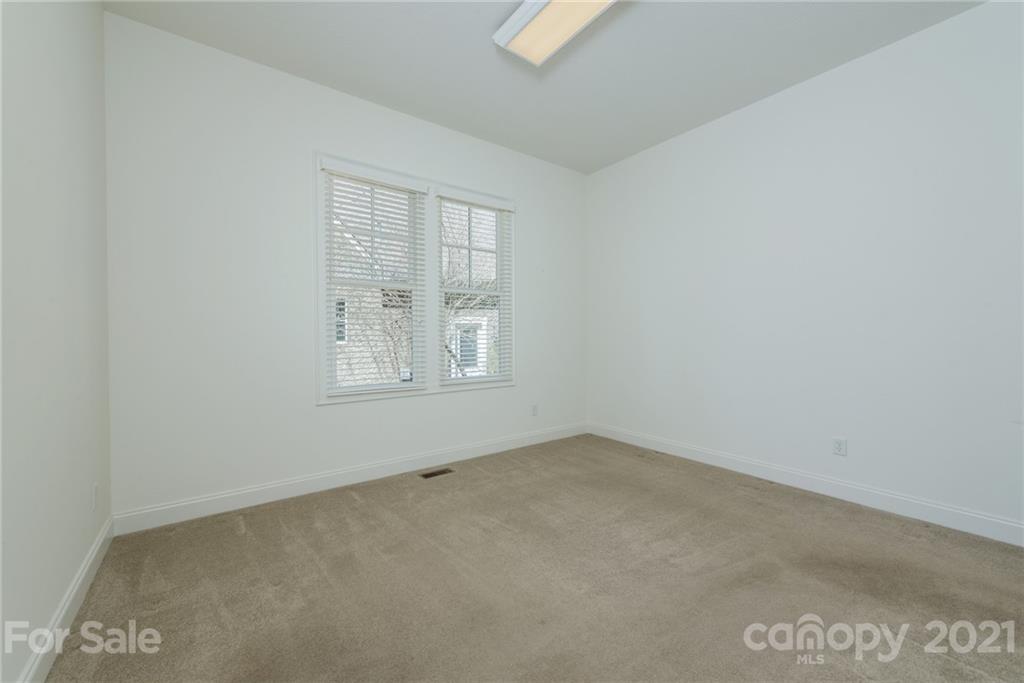 11 Pine Knot Loop Fairview NC 28730