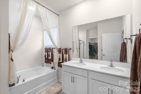 9037 Remnick Drive Gastonia NC 28056