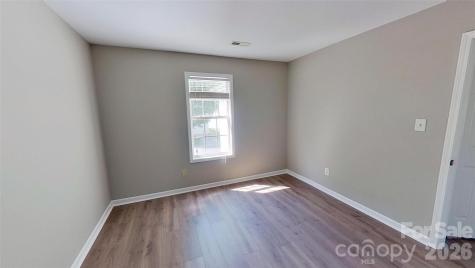 1217 Triece Lane Charlotte NC 28215