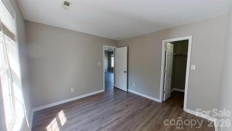 1217 Triece Lane Charlotte NC 28215