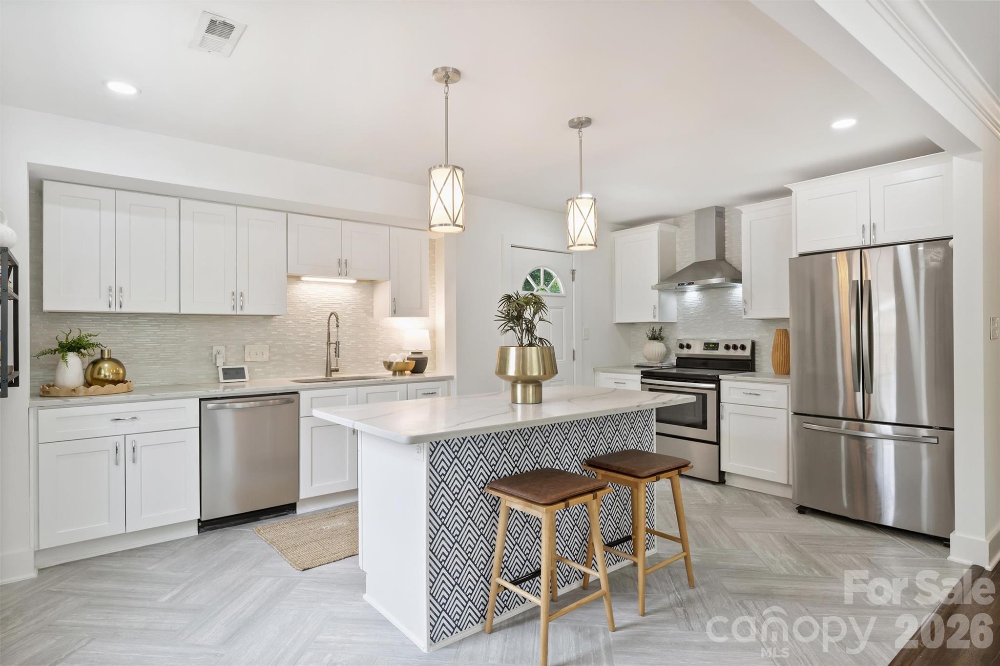 2314 Crestview Drive Charlotte NC 28216