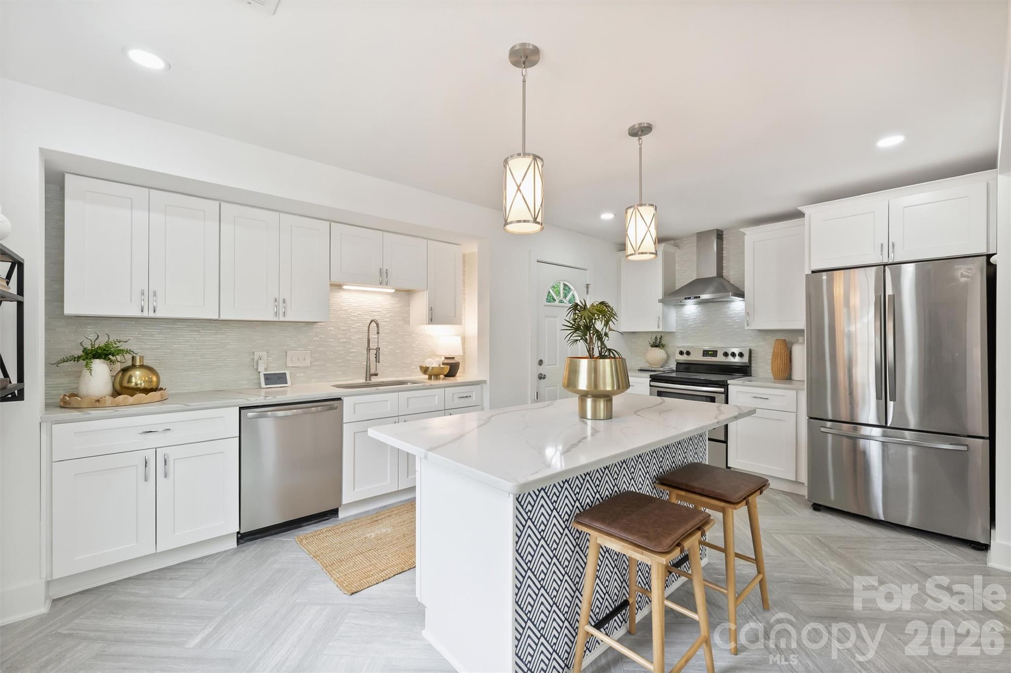 2314 Crestview Drive Charlotte NC 28216