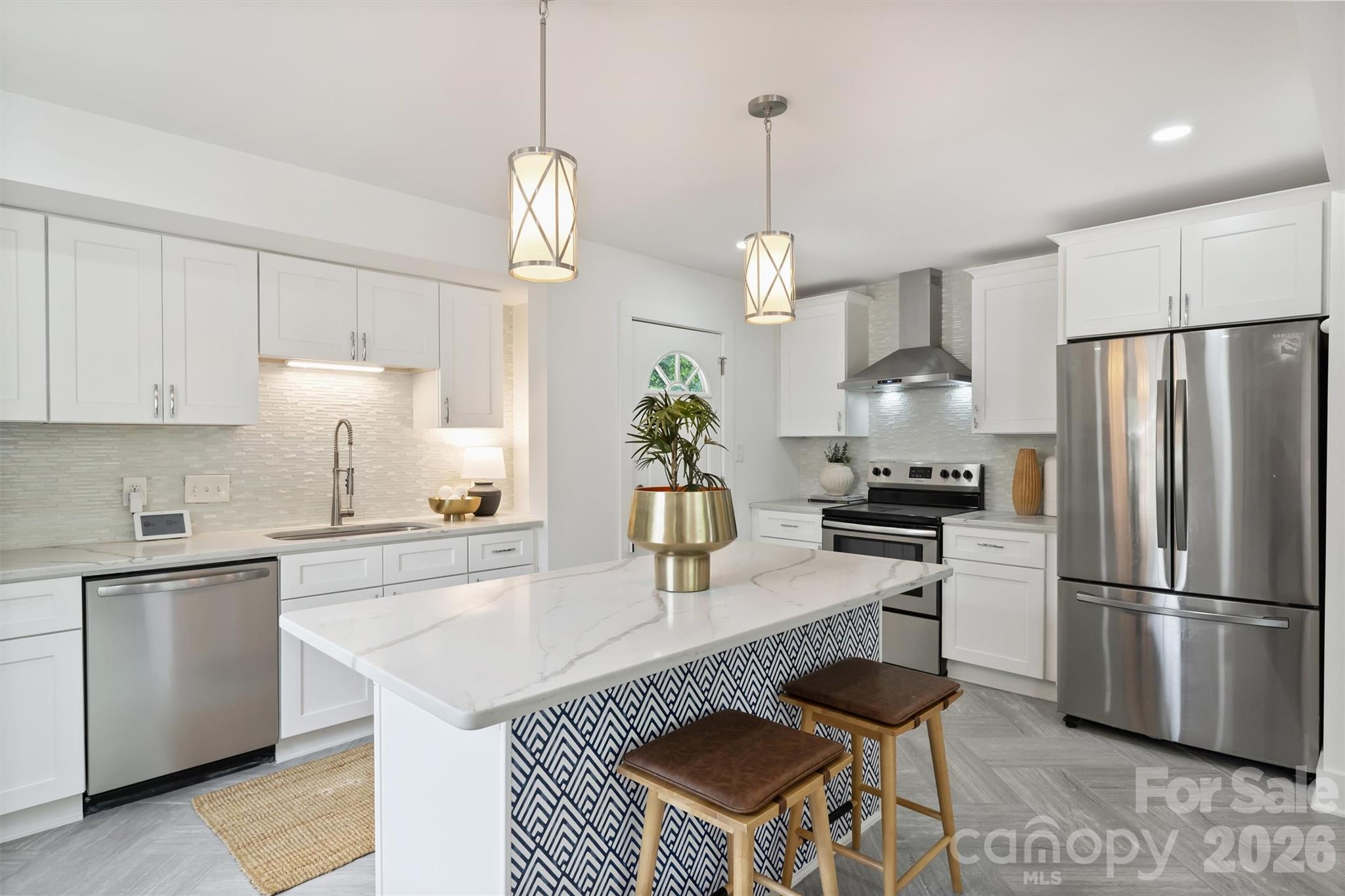 2314 Crestview Drive Charlotte NC 28216