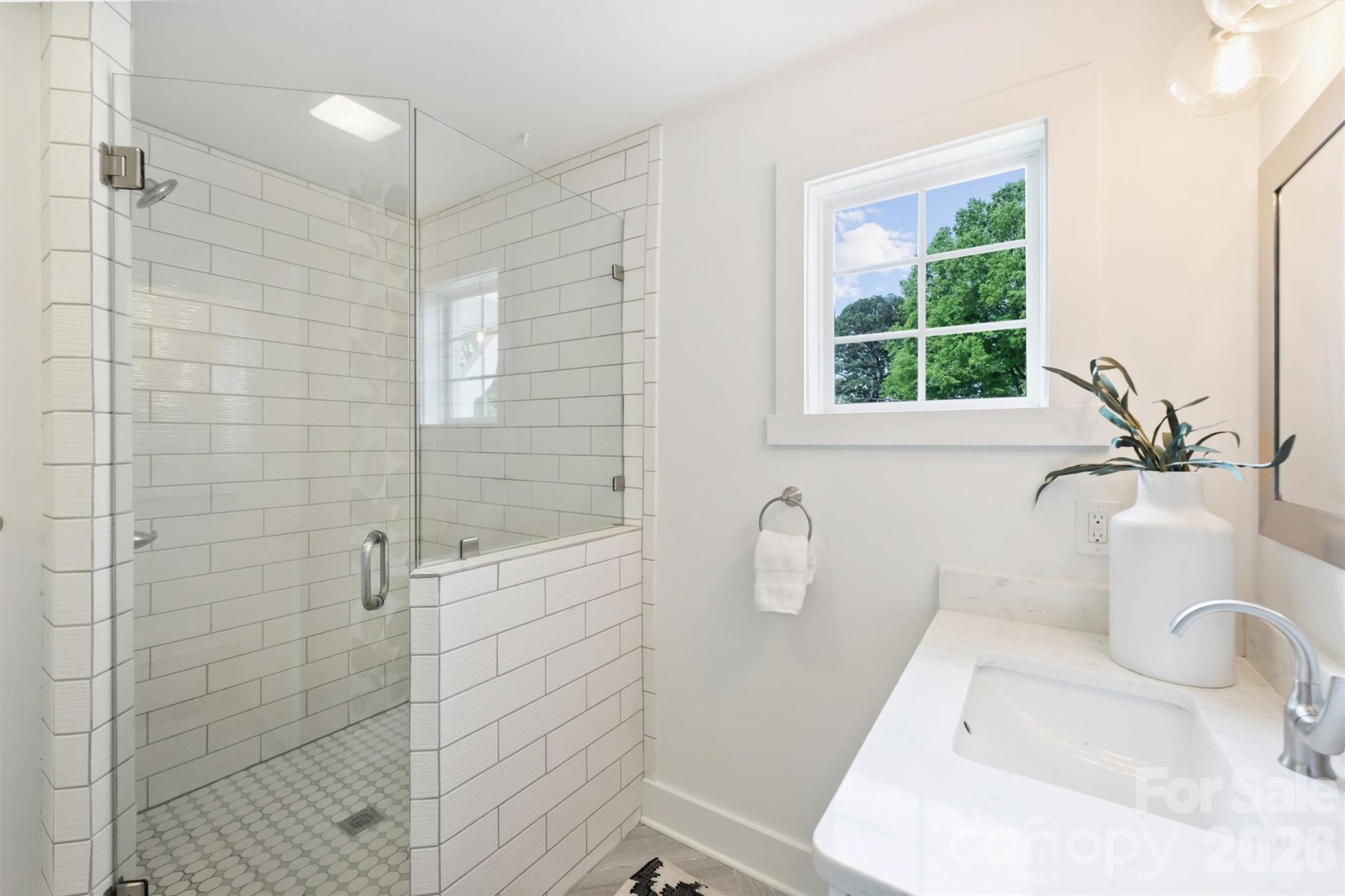 2314 Crestview Drive Charlotte NC 28216