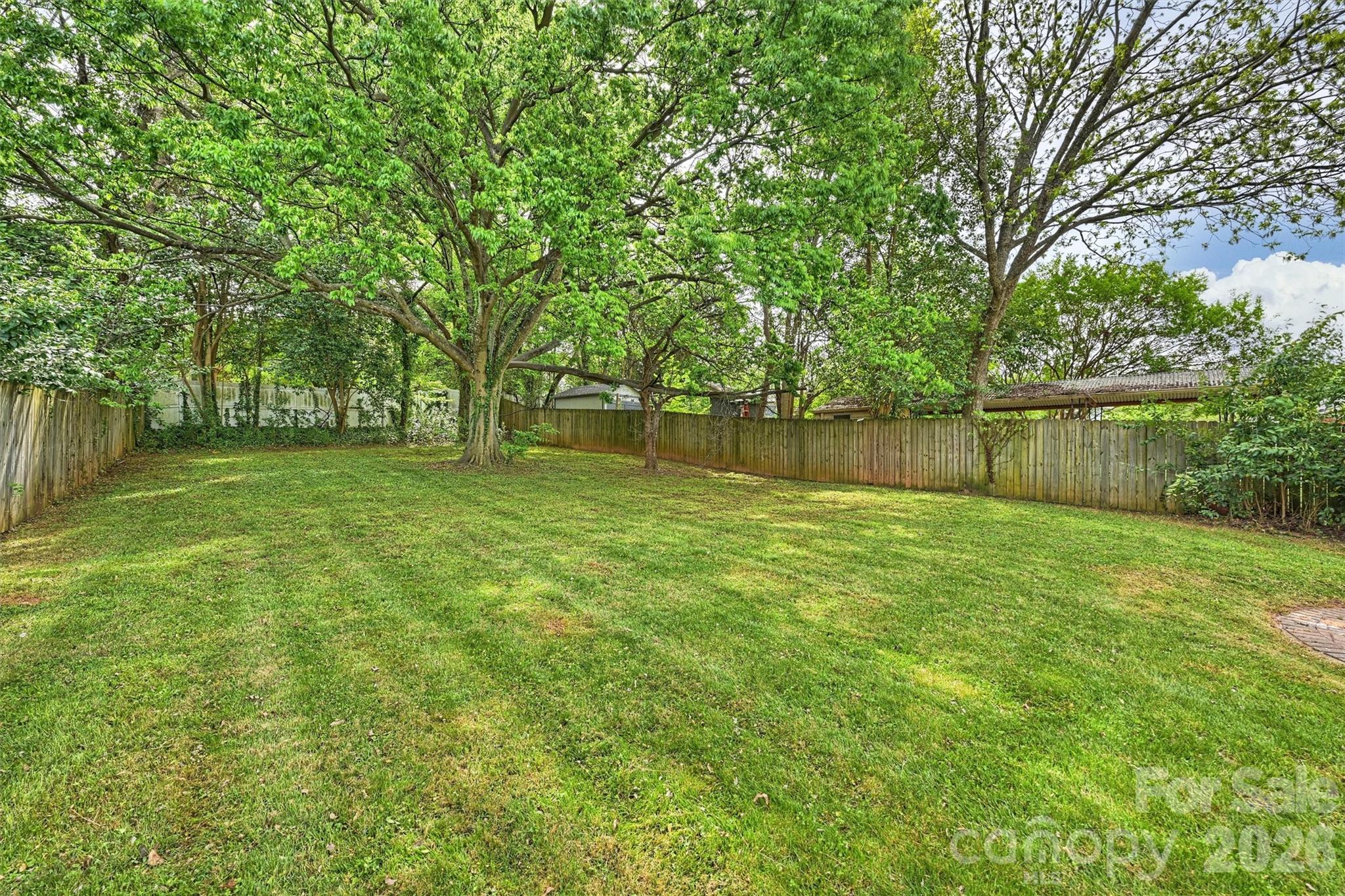 2314 Crestview Drive Charlotte NC 28216