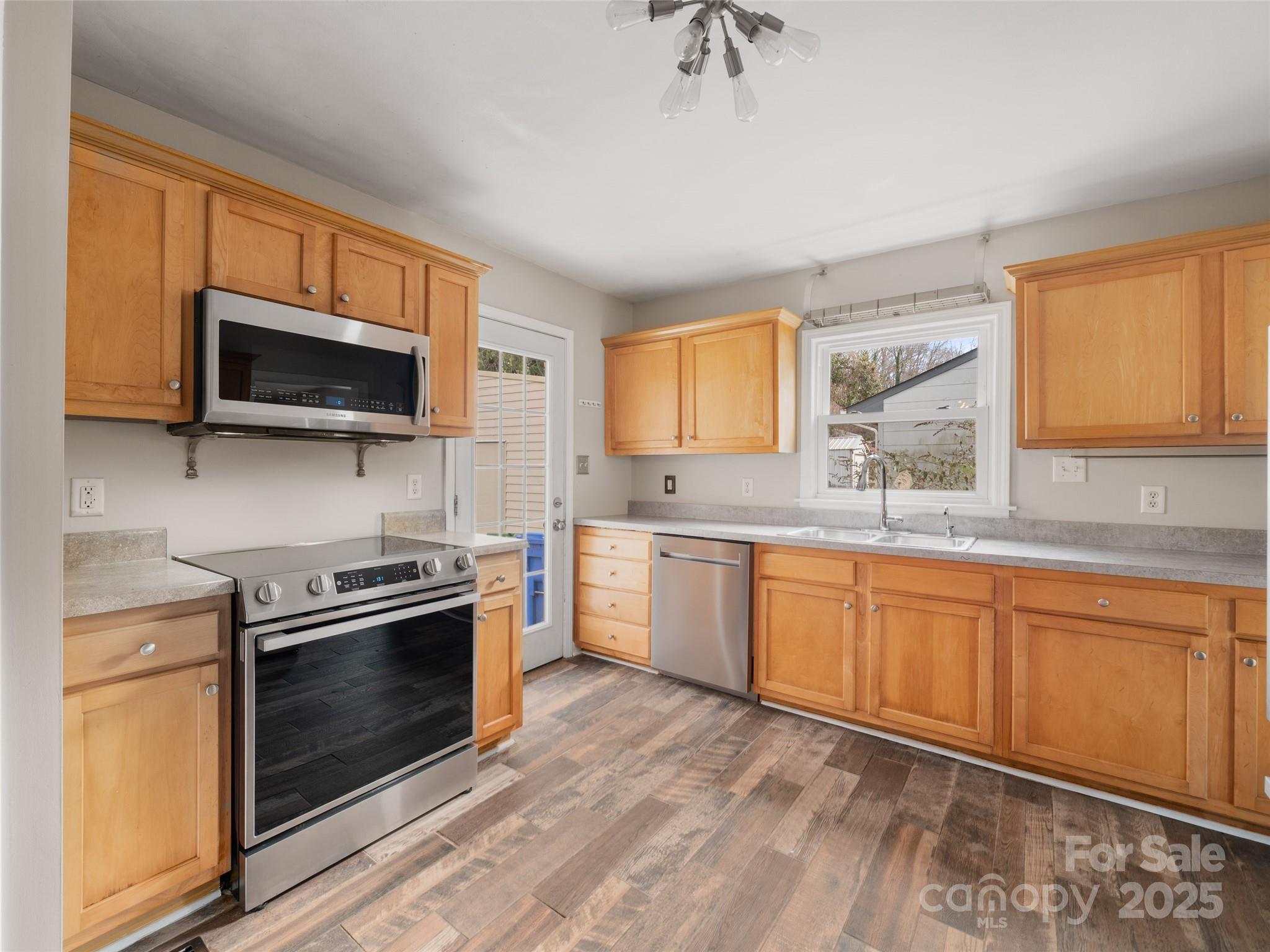 184 London Road Asheville NC 28803