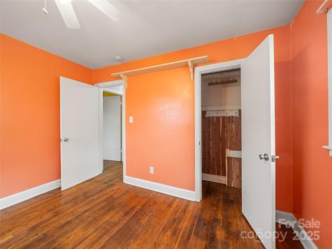 184 London Road Asheville NC 28803