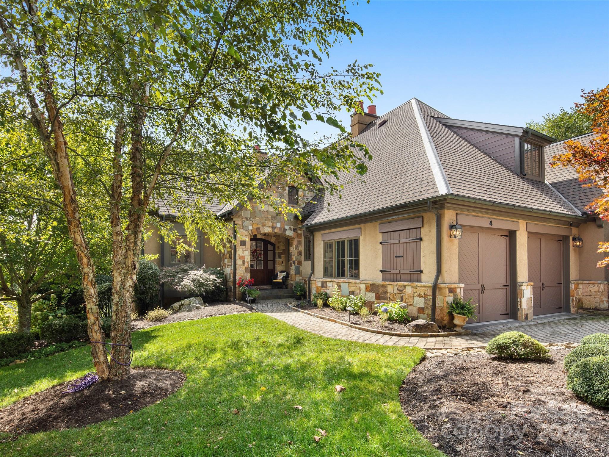 4 Windelsham Way Arden NC 28704