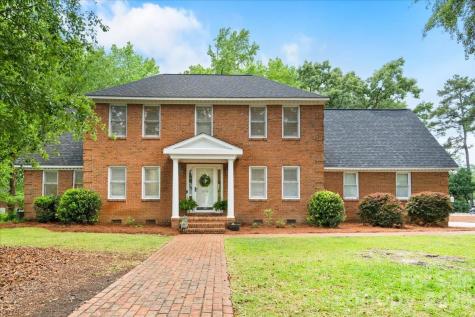 209 Fairway Road Cheraw SC 29520