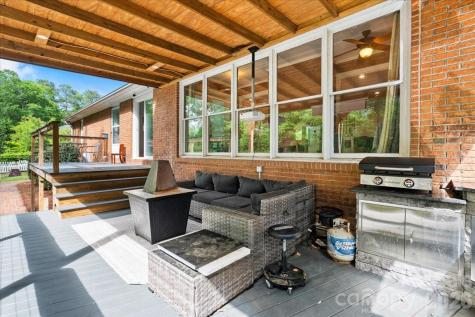 209 Fairway Road Cheraw SC 29520