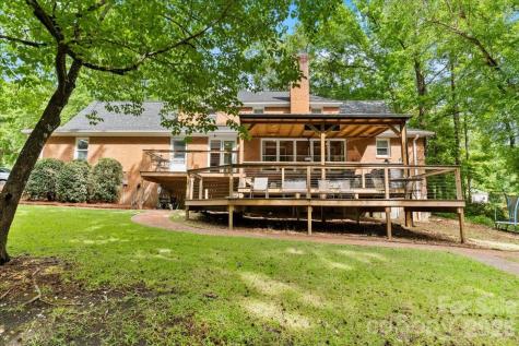 209 Fairway Road Cheraw SC 29520