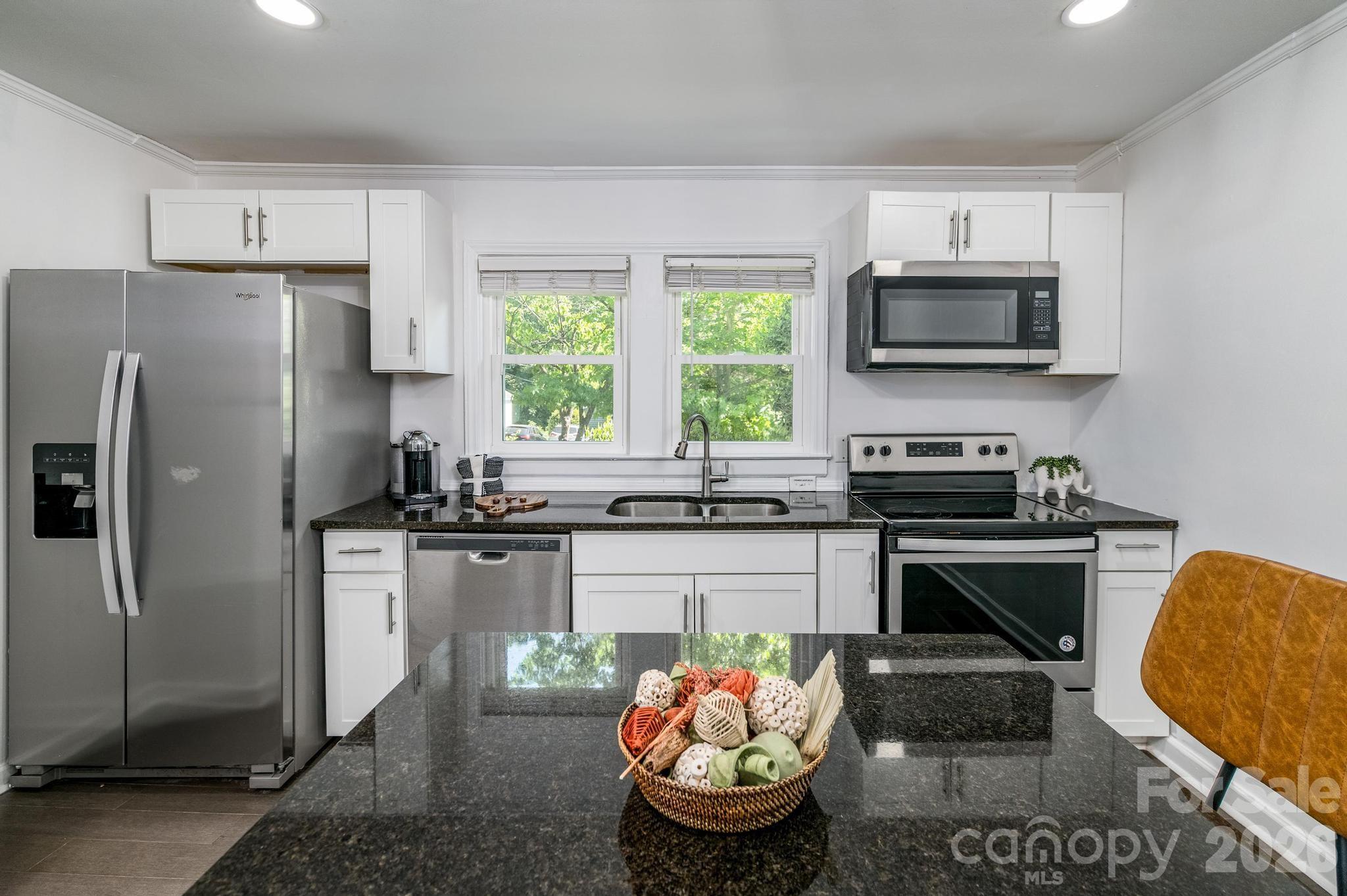 3828 Oakwood Road Charlotte NC 28269
