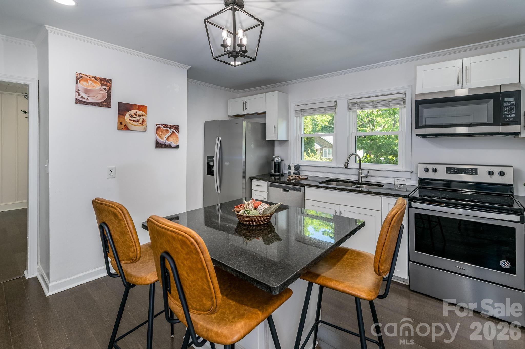 3828 Oakwood Road Charlotte NC 28269