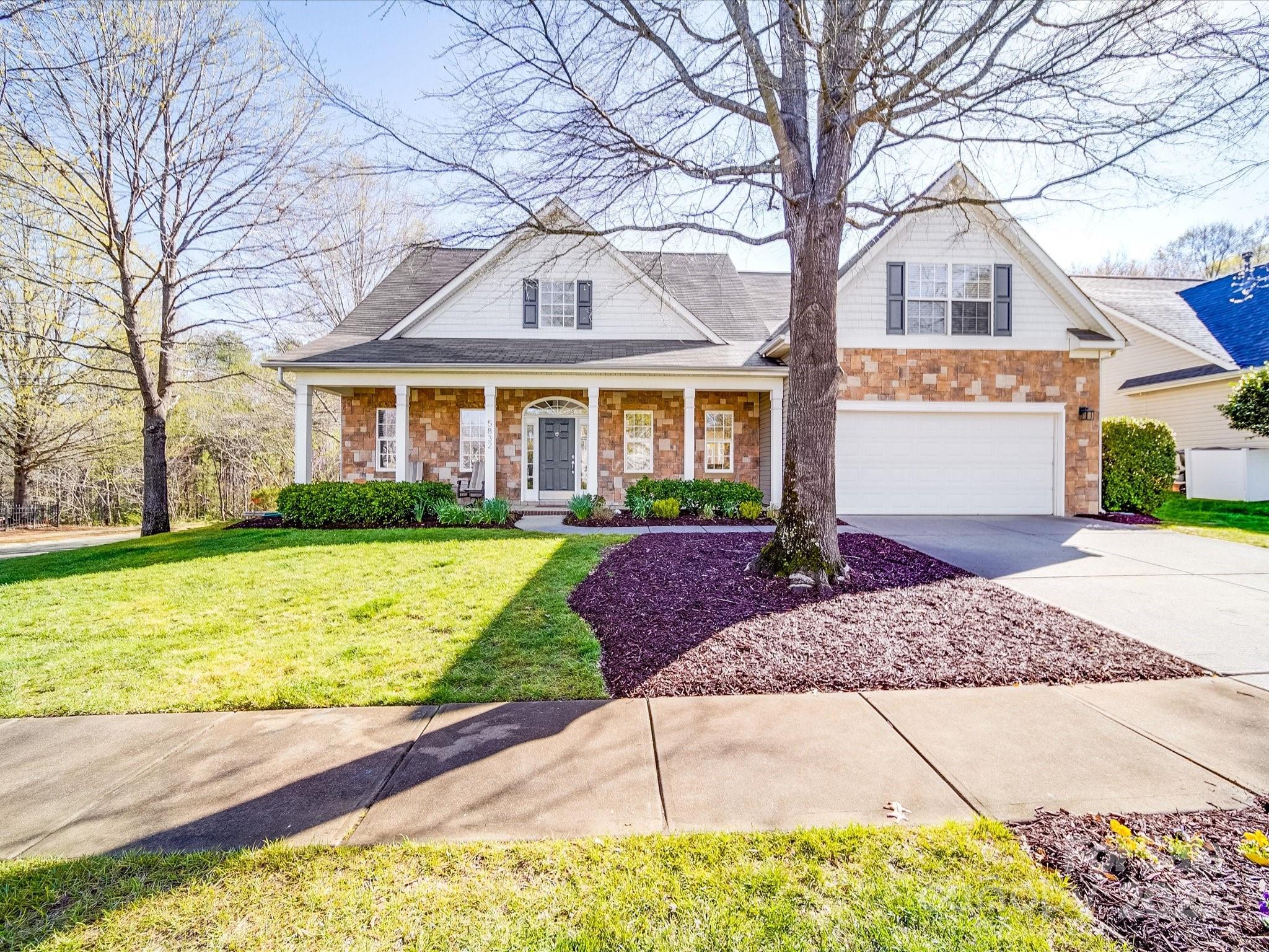 5832 Kirkwynd Commons Drive Charlotte NC 28278