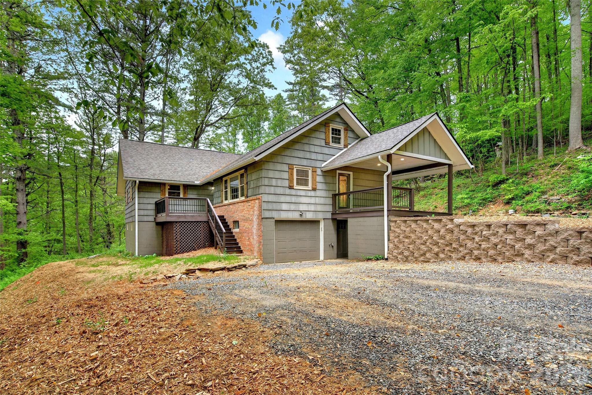 3781 S 226 Highway Bakersville NC 28705