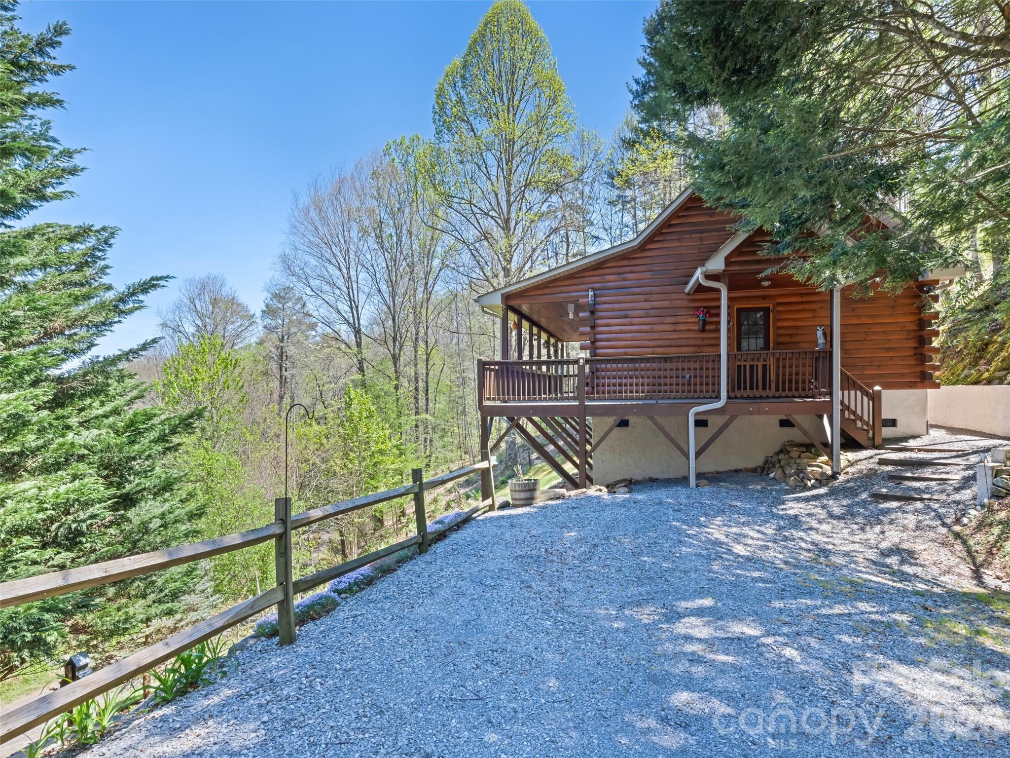 651 Point Of View Drive Waynesville NC 28785