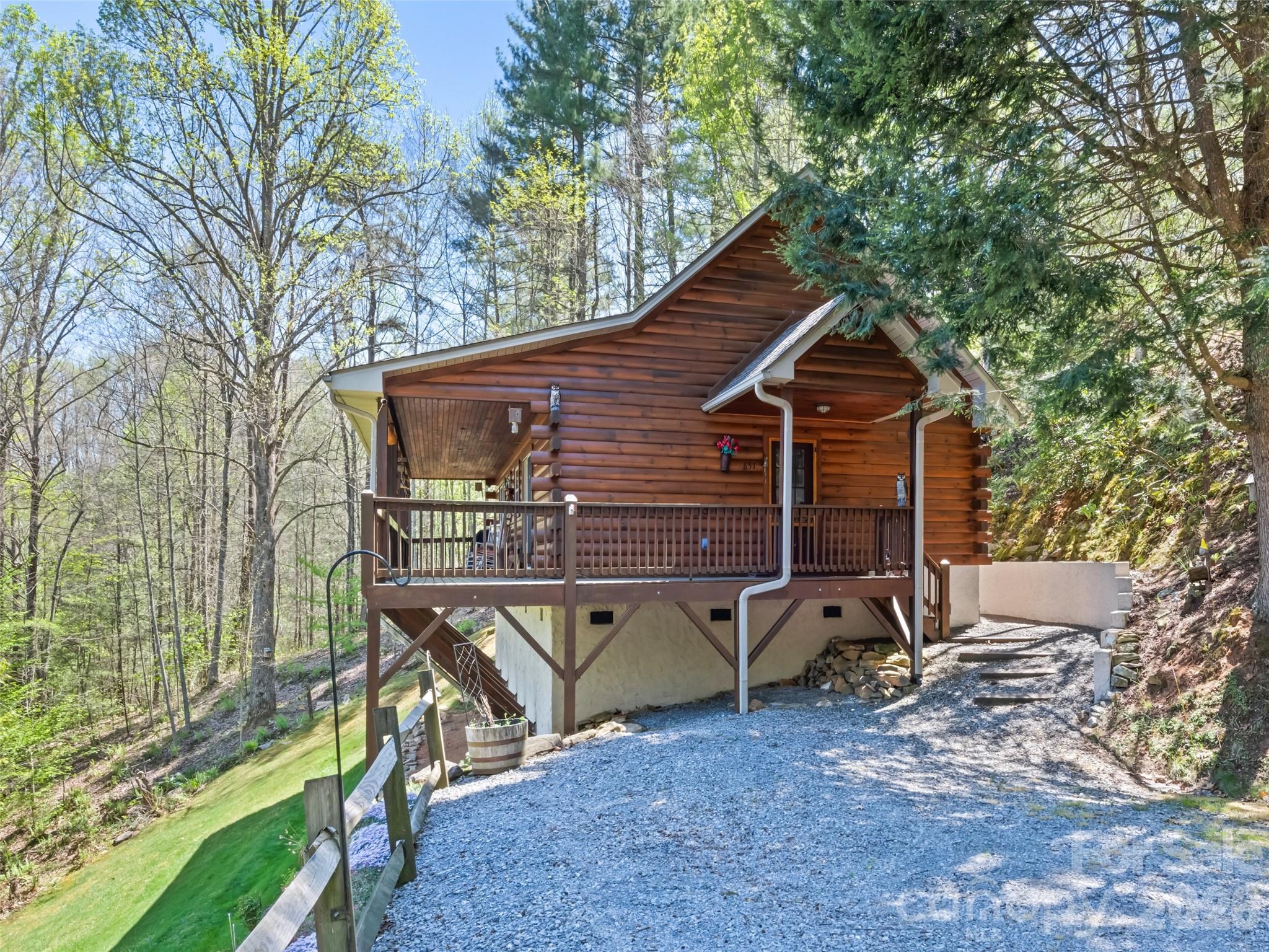 651 Point Of View Drive Waynesville NC 28785
