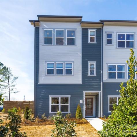 4008 Cue Court Charlotte NC 28205