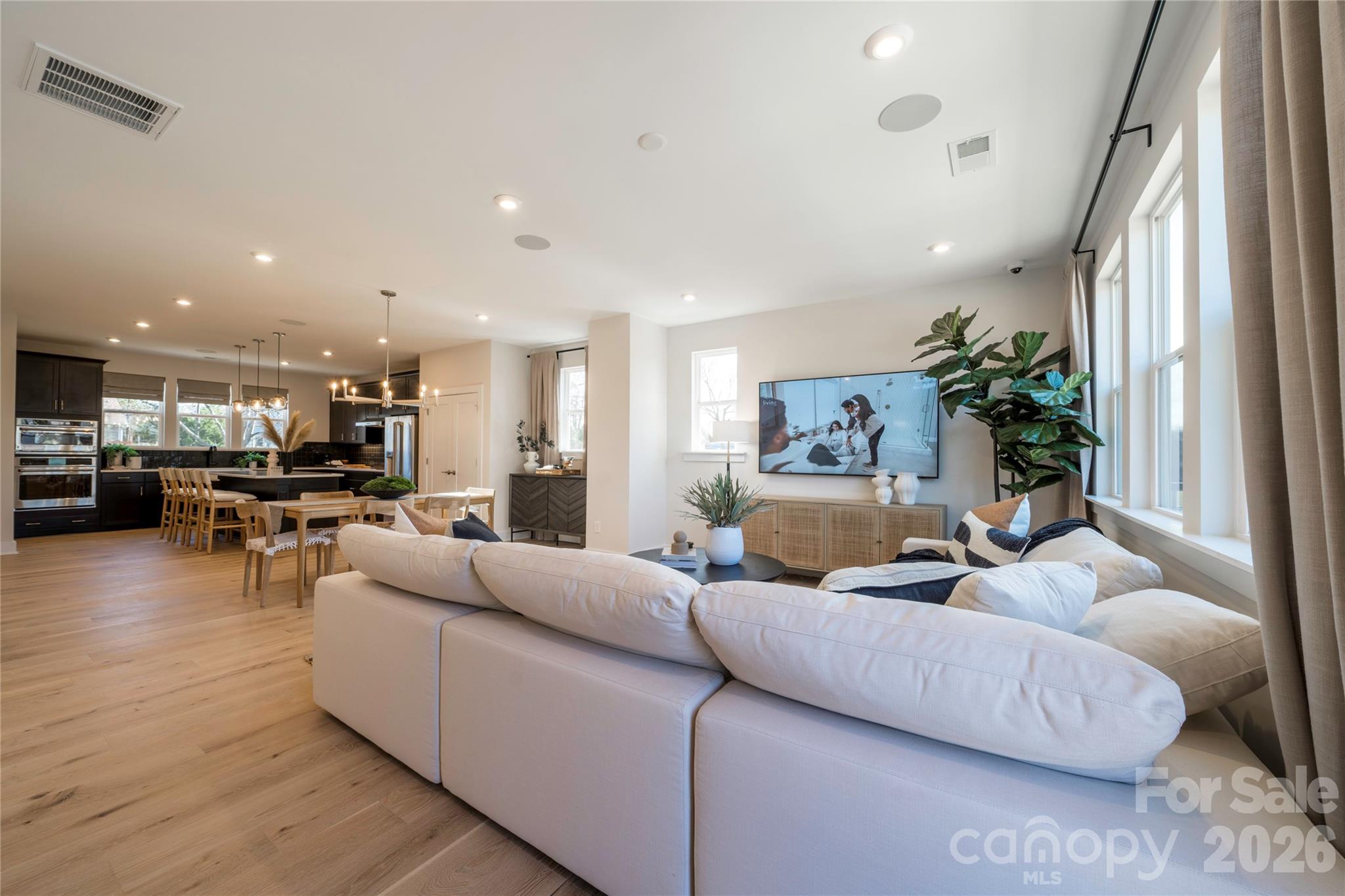 4008 Cue Court Charlotte NC 28205