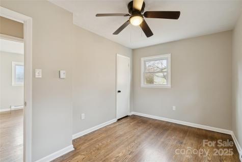 1126 Old Us 70 Highway W Black Mountain NC 28711