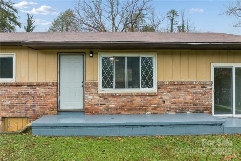 1126 Old Us 70 Highway W Black Mountain NC 28711