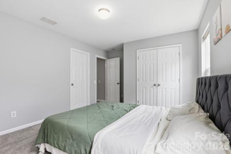 11030 Holm Oak Place Charlotte NC 28262
