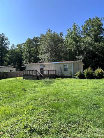 150 Piney Ridge Drive Hendersonville NC 28791