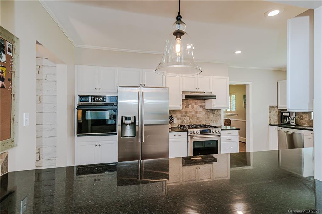 2518 Danbury Street Charlotte NC 28211