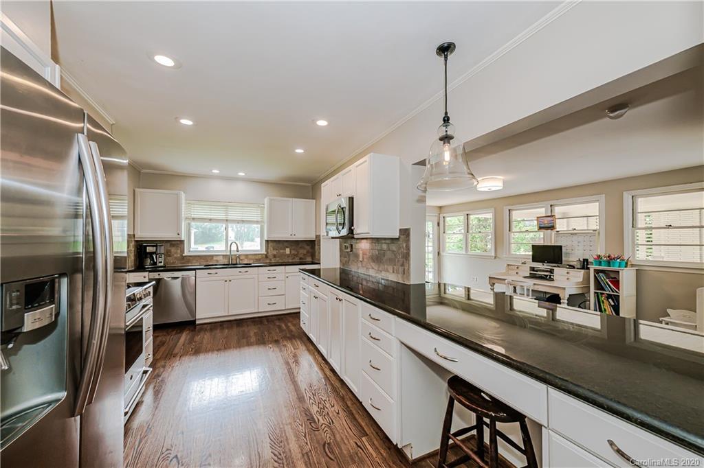 2518 Danbury Street Charlotte NC 28211