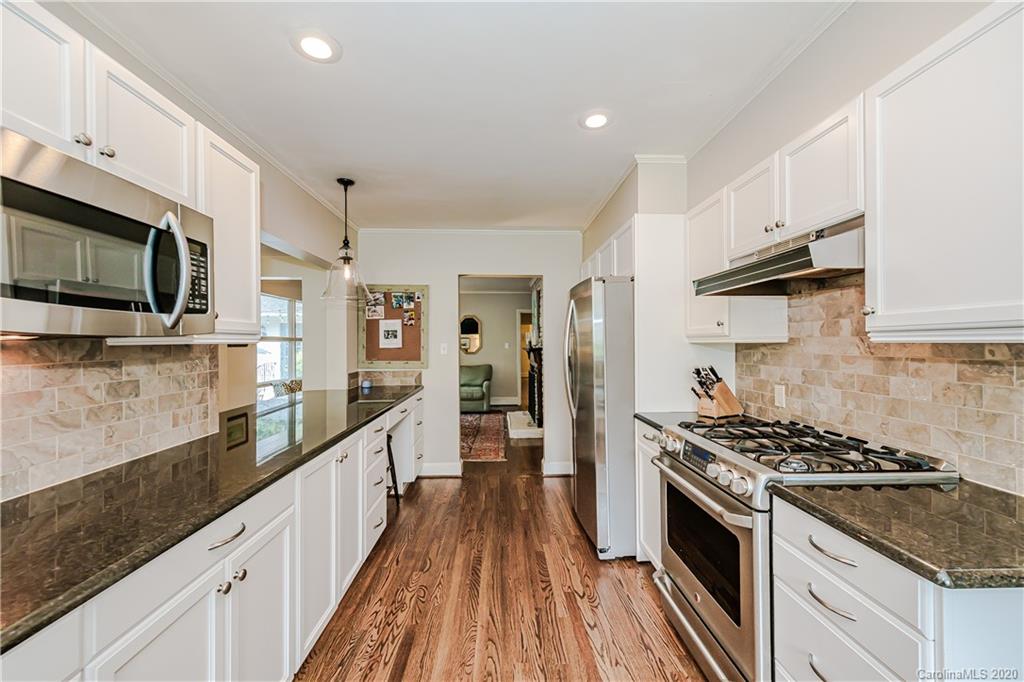 2518 Danbury Street Charlotte NC 28211