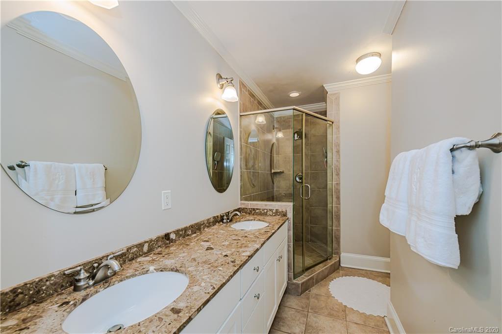 2518 Danbury Street Charlotte NC 28211