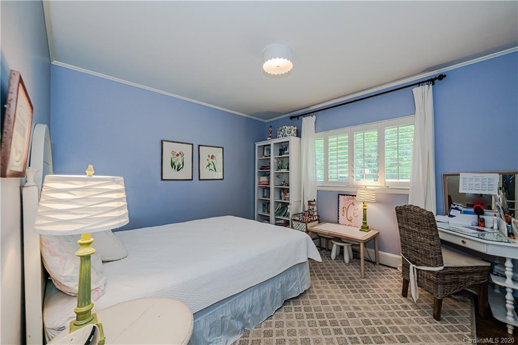 2518 Danbury Street Charlotte NC 28211