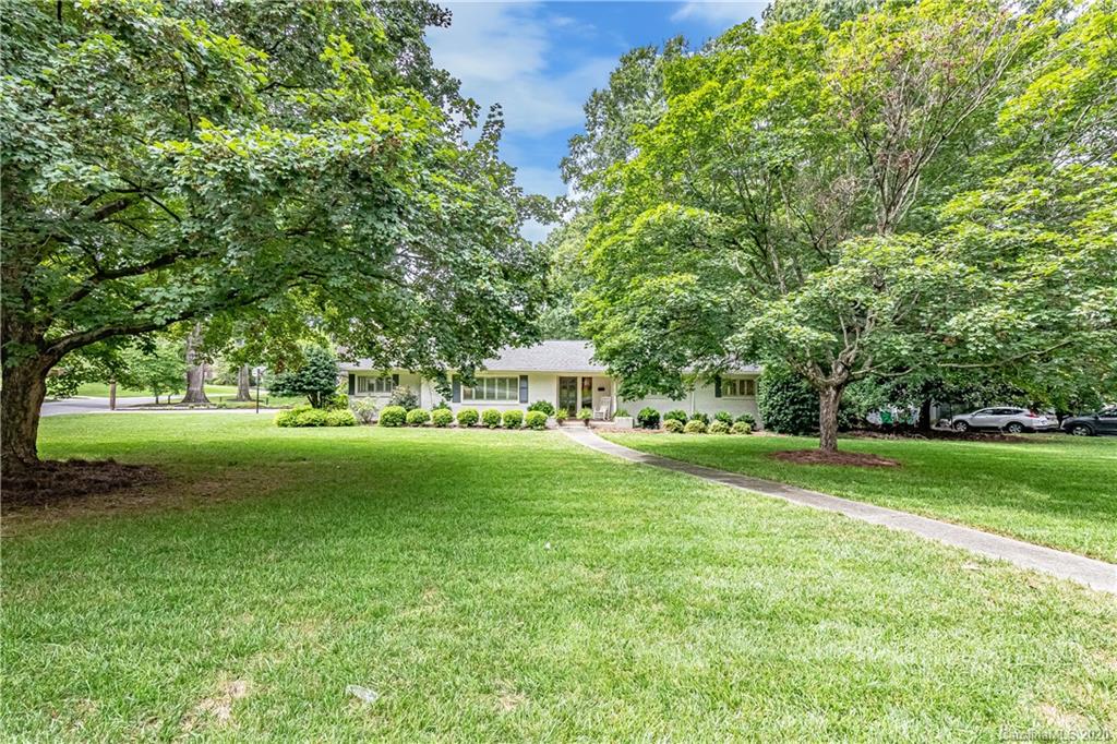 2518 Danbury Street Charlotte NC 28211