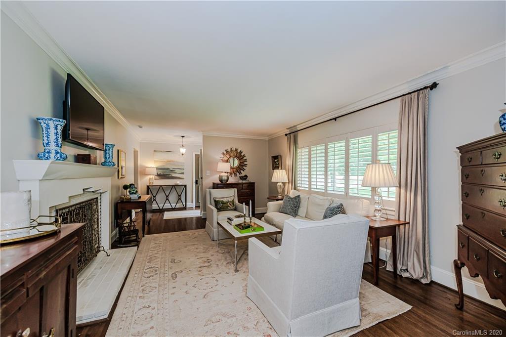 2518 Danbury Street Charlotte NC 28211