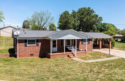 2984 Lutz Boulevard Newton NC 28658