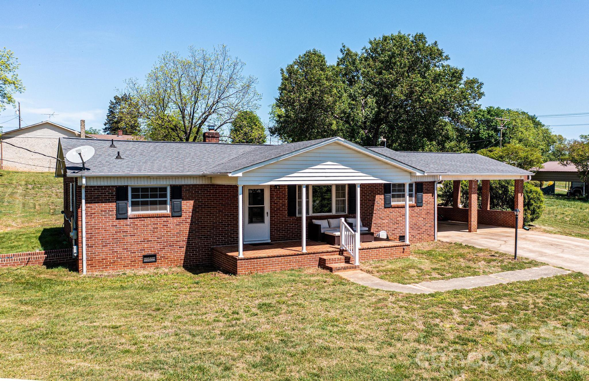 2984 Lutz Boulevard Newton NC 28658