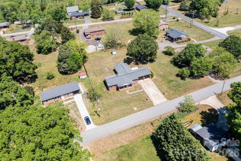 2984 Lutz Boulevard Newton NC 28658
