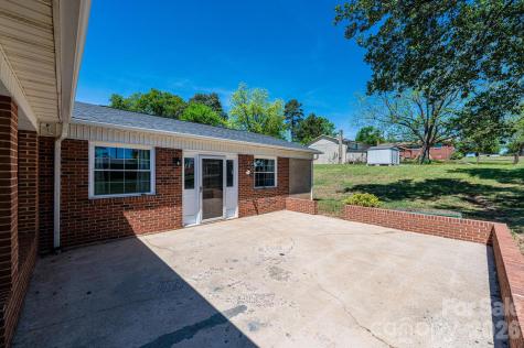 2984 Lutz Boulevard Newton NC 28658