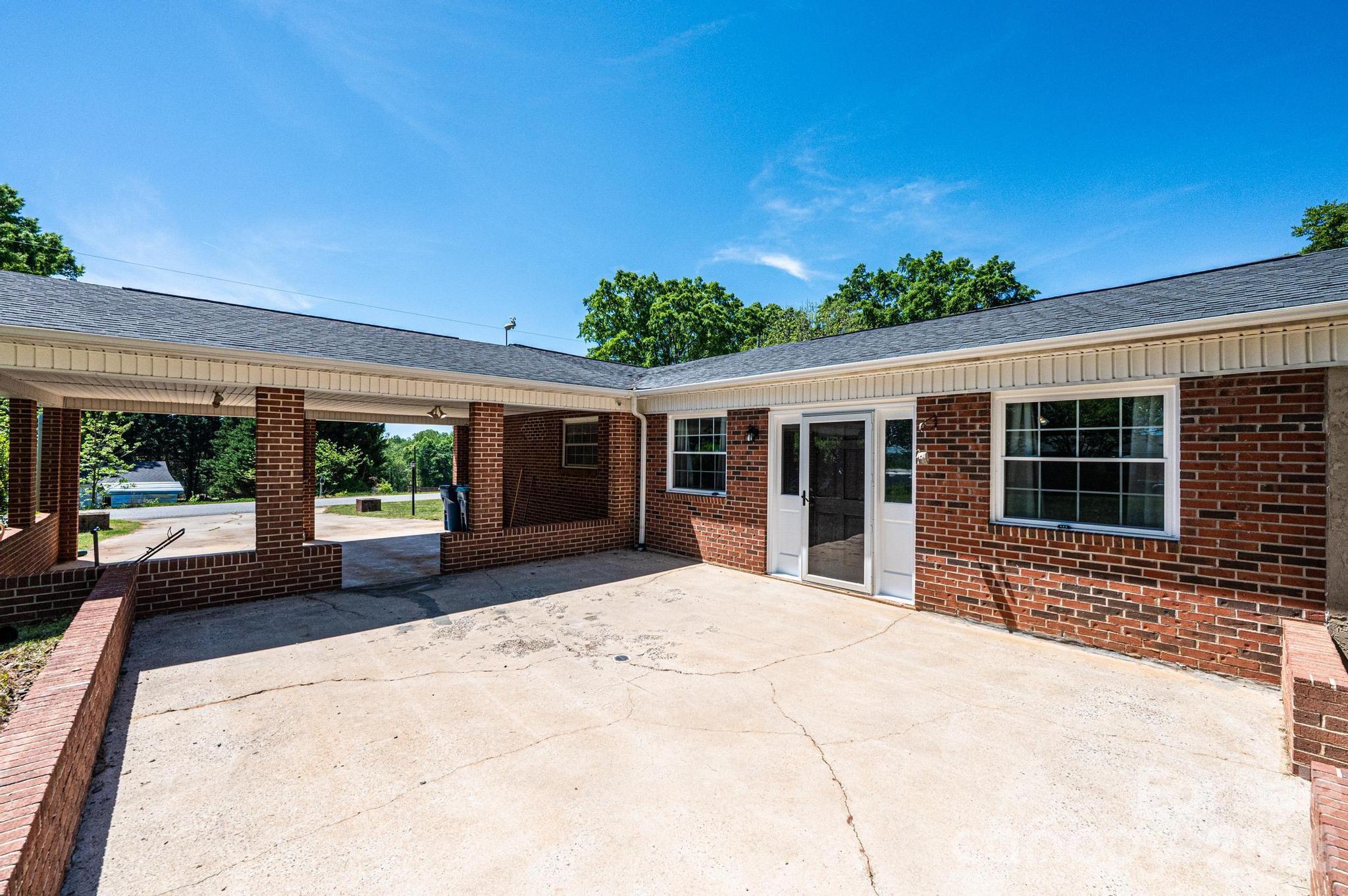 2984 Lutz Boulevard Newton NC 28658